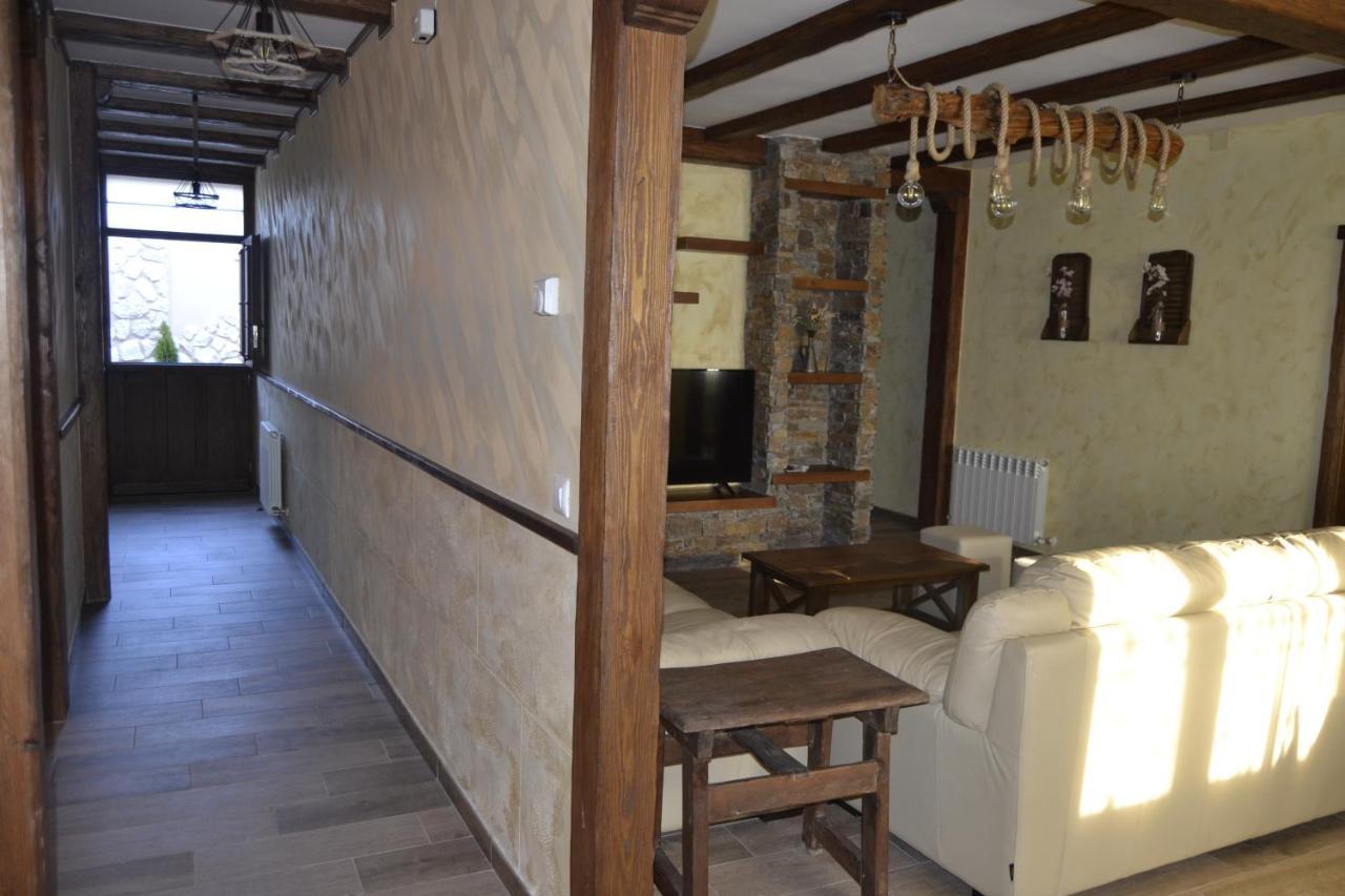 El Capricho De Los Carrascos Juarros de Voltoya Ngoại thất bức ảnh