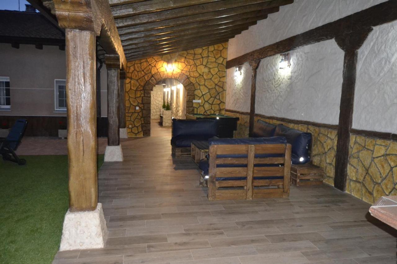 El Capricho De Los Carrascos Juarros de Voltoya Ngoại thất bức ảnh